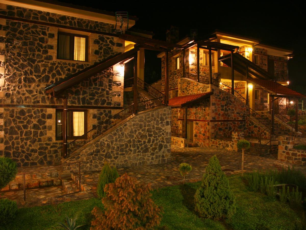 Hotel Yades Pozar Káto Loutrákion Exterior foto