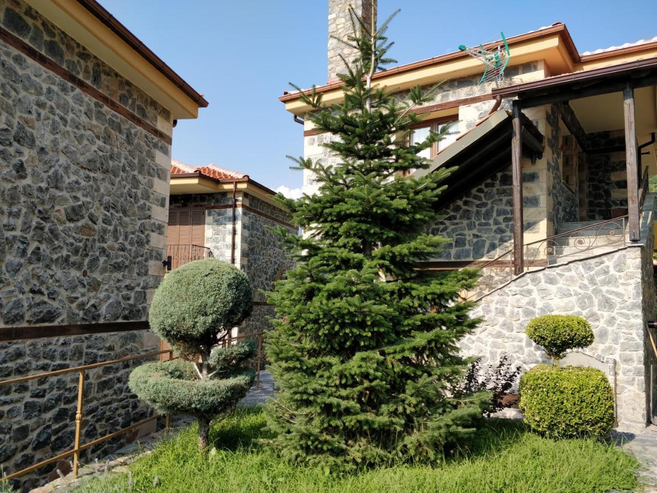 Hotel Yades Pozar Káto Loutrákion Exterior foto